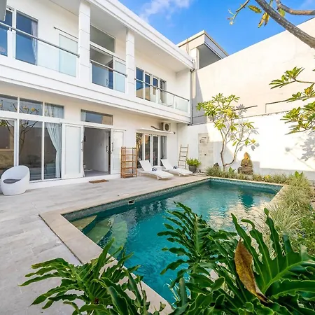 Bright Modern 3Br Villa In Canggu