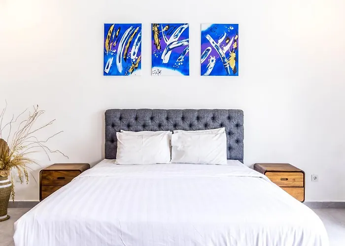 Bright Modern 3br In Canggu