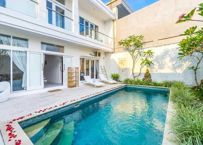 Bright Modern 3br In Villa Canggu