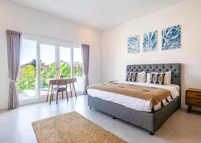 Bright Modern 3br In Villa