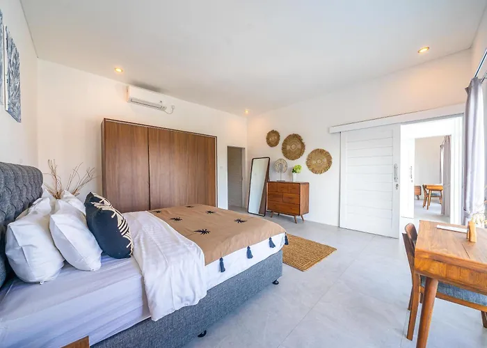 Bright Modern 3br In