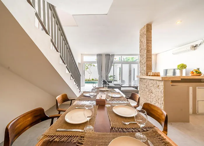 Bright Modern 3br In Villa